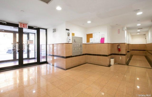 136-16 35th Avenue 7C, Flushing, NY 11354
