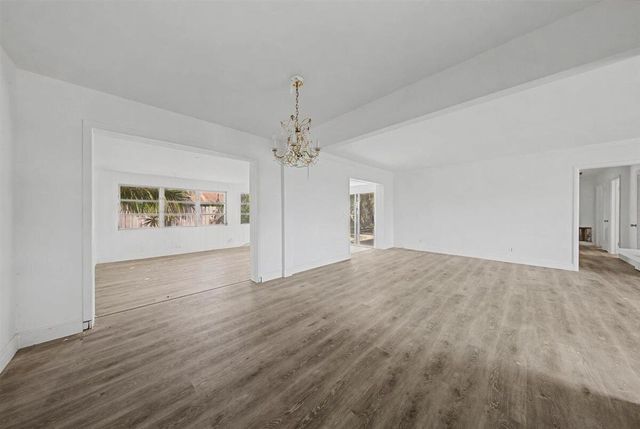 7730 W Lake Drive, Lake Clarke Shores, FL 33406