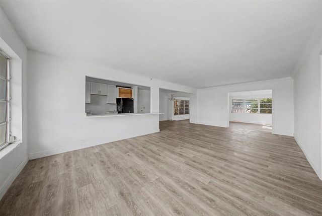 7730 W Lake Drive, Lake Clarke Shores, FL 33406