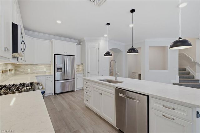 16277 Borelle CIR, Naples, FL 34110