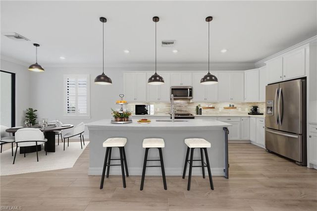 16277 Borelle CIR, Naples, FL 34110