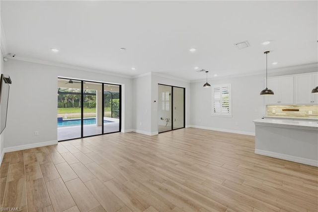 16277 Borelle CIR, Naples, FL 34110