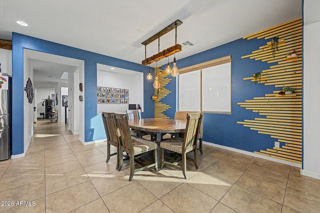 18116 W TURNEY Avenue W, Goodyear, AZ 85395