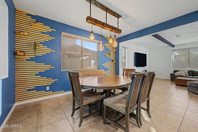18116 W TURNEY Avenue W, Goodyear, AZ 85395