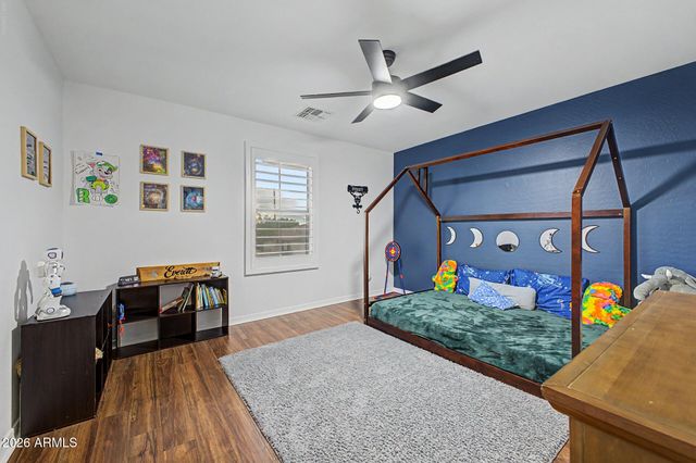 18116 W TURNEY Avenue W, Goodyear, AZ 85395