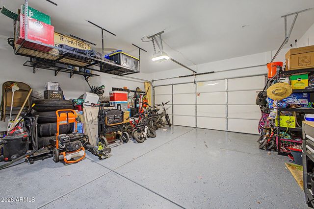 18116 W TURNEY Avenue W, Goodyear, AZ 85395