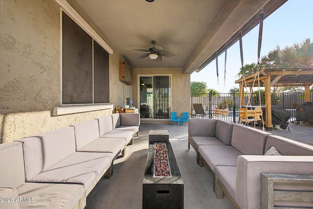 18116 W TURNEY Avenue W, Goodyear, AZ 85395