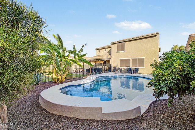 18116 W TURNEY Avenue W, Goodyear, AZ 85395