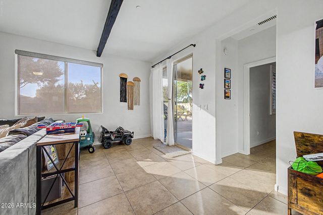 18116 W TURNEY Avenue W, Goodyear, AZ 85395