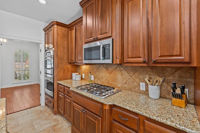 3615 SUNSET CLF, San Antonio, TX 78261