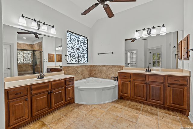 3615 SUNSET CLF, San Antonio, TX 78261