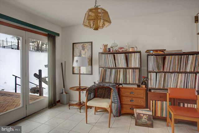 9660 MOLLY PITCHER HWY, Shippensburg, PA 17257