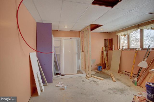 9660 MOLLY PITCHER HWY, Shippensburg, PA 17257