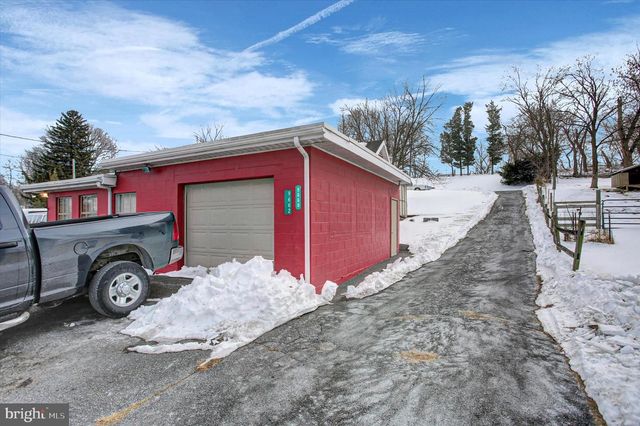 9660 MOLLY PITCHER HWY, Shippensburg, PA 17257