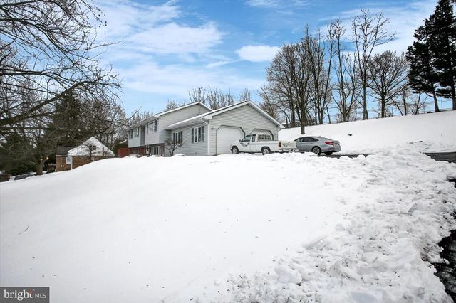 9660 MOLLY PITCHER HWY, Shippensburg, PA 17257