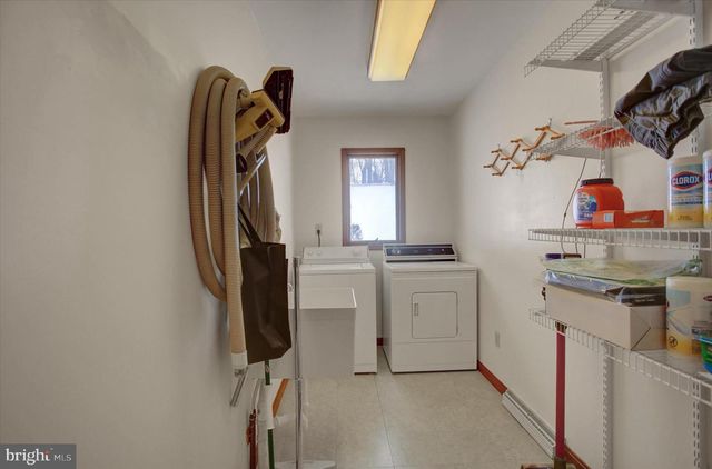 9660 MOLLY PITCHER HWY, Shippensburg, PA 17257