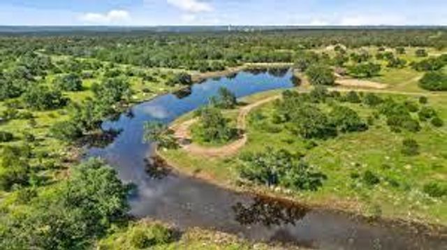 145 Red Hawk DR, Marble Falls, TX 78663