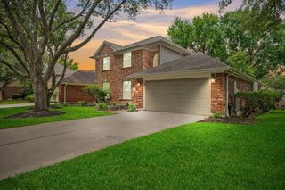 209 Mcvoy Drive, League City, TX 77573