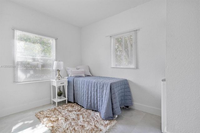 1810 NW 47th St, Miami, FL 33142