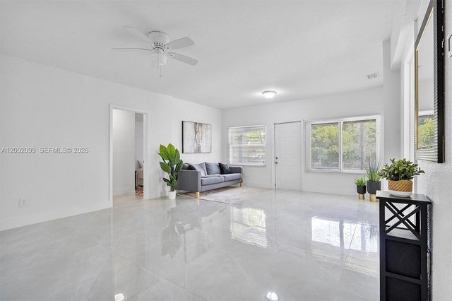 1810 NW 47th St, Miami, FL 33142