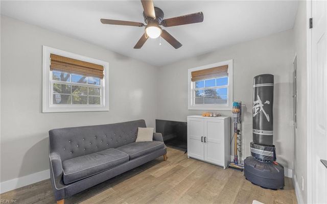 725 N Great Neck RD, Virginia Beach, VA 23454