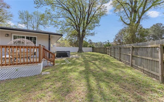 725 N Great Neck RD, Virginia Beach, VA 23454