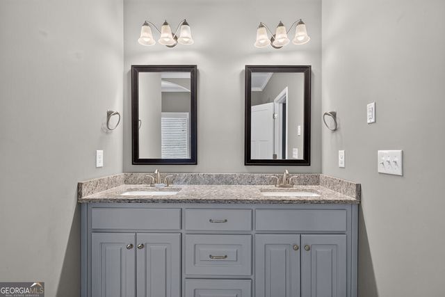 201 Overton Point, Carrollton, GA 30116
