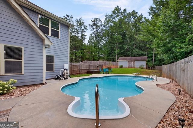201 Overton Point, Carrollton, GA 30116