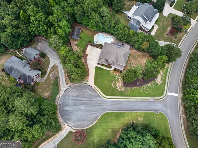 201 Overton Point, Carrollton, GA 30116