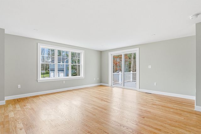 17 Pat Rose Way, Rockland, MA 02370