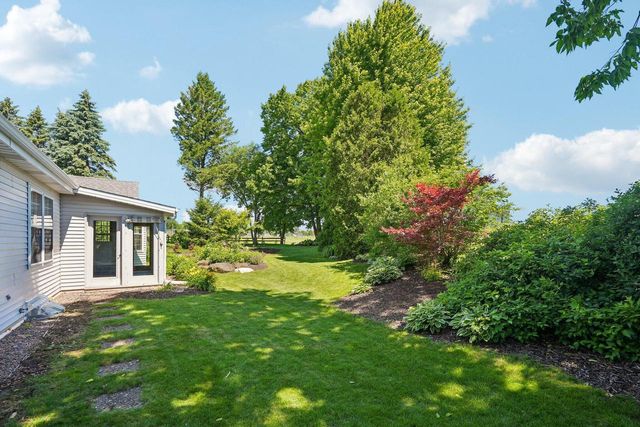 W72N540 Cider Mill COURT, Cedarburg, WI 53012
