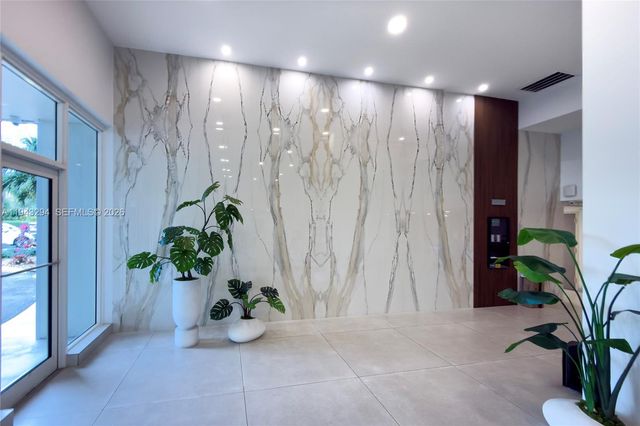 230 174th St 1520, Sunny Isles Beach, FL 33160