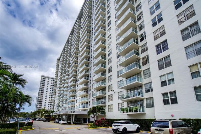 230 174th St 1520, Sunny Isles Beach, FL 33160