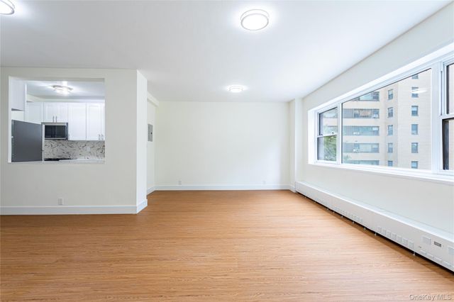 6 Fordham Hill Oval 2G, Bronx, NY 10468