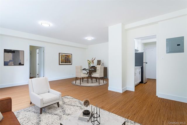 6 Fordham Hill Oval 2G, Bronx, NY 10468