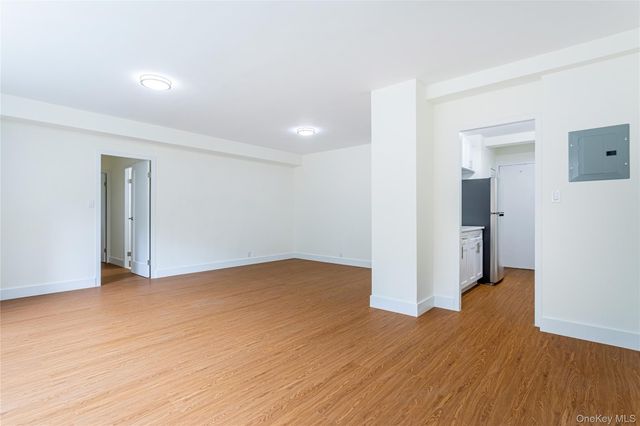 6 Fordham Hill Oval 2G, Bronx, NY 10468
