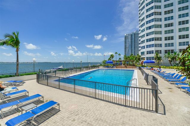 801 Brickell Bay Dr 1962, Miami, FL 33131