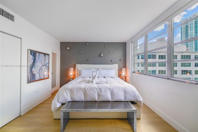 801 Brickell Bay Dr 1962, Miami, FL 33131