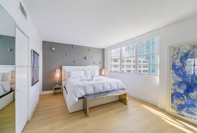 801 Brickell Bay Dr 1962, Miami, FL 33131