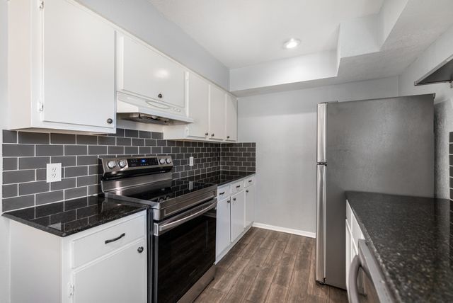 1821 E Grauwyler Road 187, Irving, TX 75061