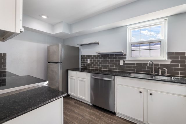 1821 E Grauwyler Road 187, Irving, TX 75061