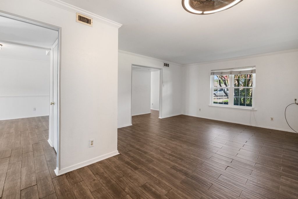 1821 E Grauwyler Road 187, Irving, TX 75061 — photo 4