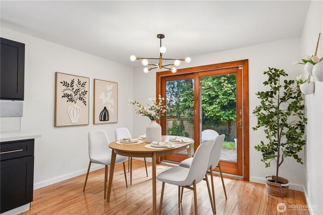 12019 NE 136th Pl Place, Kirkland, WA 98034