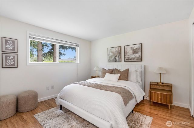 12019 NE 136th Pl Place, Kirkland, WA 98034
