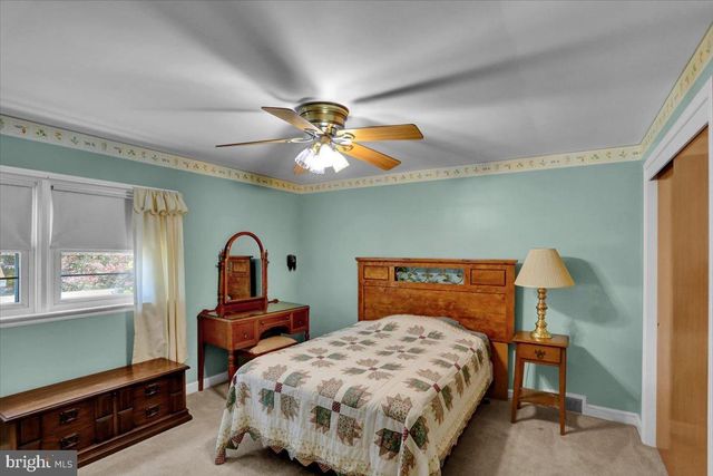 805 JEROME PL, West Lawn, PA 19609