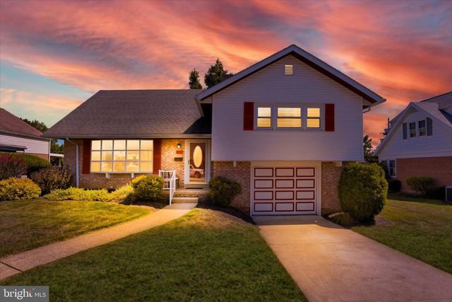 805 JEROME PL, West Lawn, PA 19609