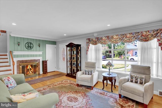805 JEROME PL, West Lawn, PA 19609
