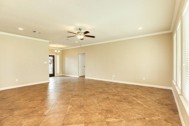 238 Creekside Lane, Lake Jackson, TX 77566