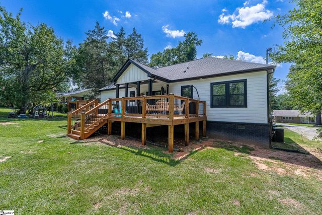 209 Missallie Drive, Clinton, SC 29325