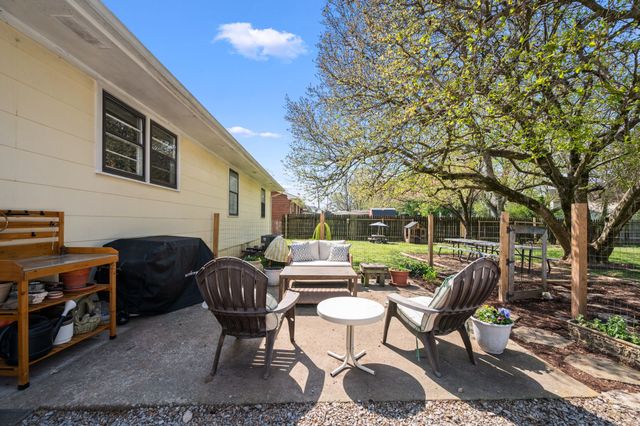 1723 Hamilton Dr, Murfreesboro, TN 37129